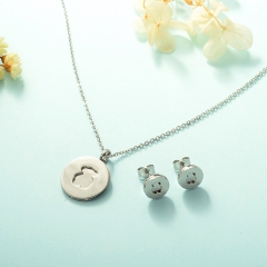 Women Necklace Set Gold Plated Stainless Steel Bear Jewelry KKSTAO-0227A
